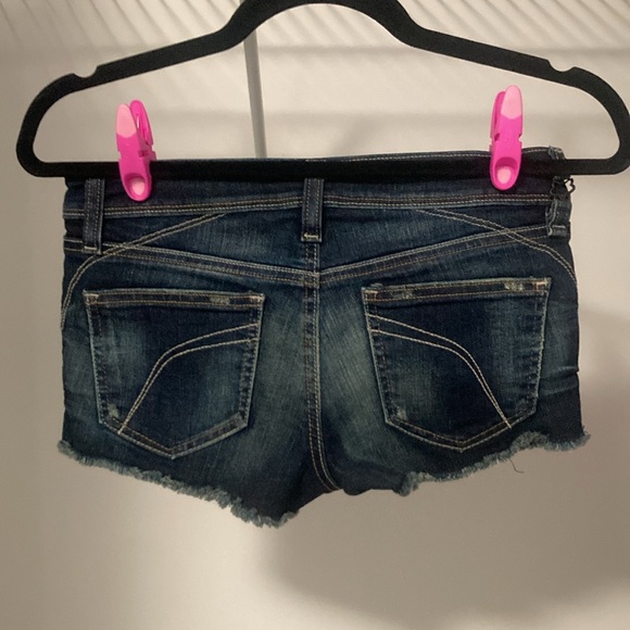 Fox Riders Jean Short - Picture 2 of 3